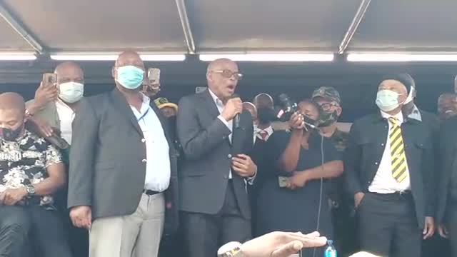 Ace Magashule addressing crowd in Bloem