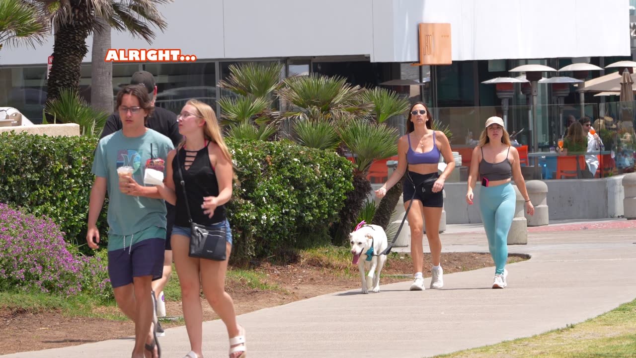 Funny WET FART Prank at the Beach! BAD NEWS BEARS!!