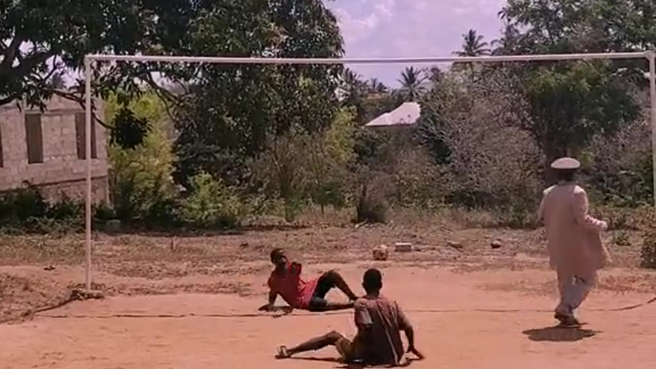 Fanny football game