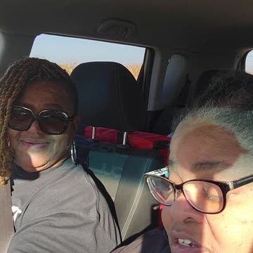 There's this teacher, garbage man, and lawyer! #jokeoftheday