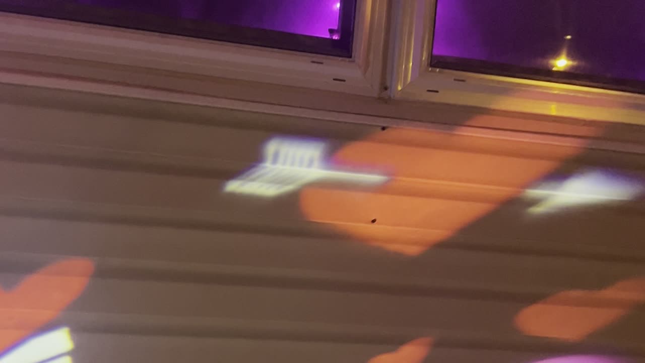 #JohnnyRay Showing Off Our #ValentinesDay #Decor! https://youtu.be/EbsP4R76C0A