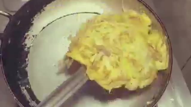 Eating met fun video