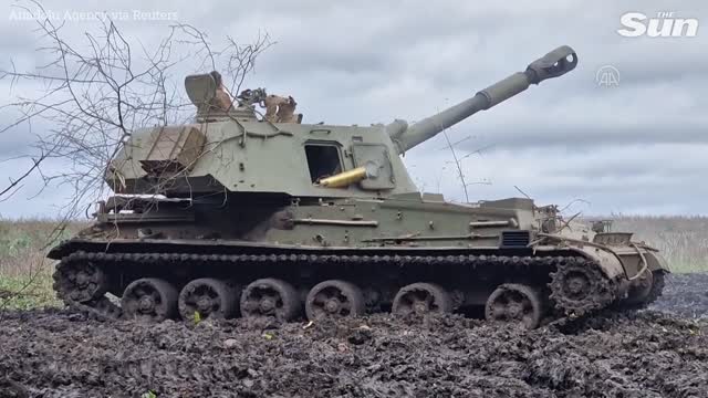 Ukrainian tanks fire shots in Donetsk region to 'push back' Russian troops