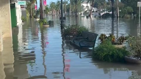 Video from my Dad of St. Armand’s Circle in Sarasota. WOW!