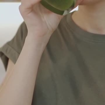 The Purpose of a Smoothie is to Get Healthy Fats Into Your Body