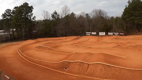 KYOSHO MP10T & MP10Te ON TRACK NITRO VS. ELECTRIC?