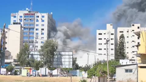 Israel flattens Gaza building hosting AP, Jazeera in air strike