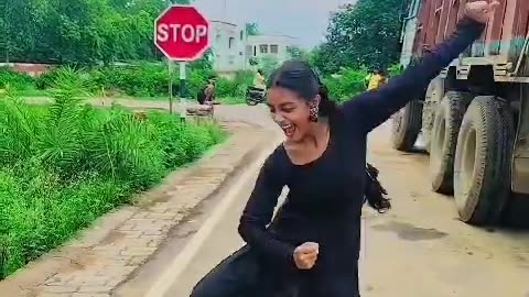 DESI Dans hot pat 1 