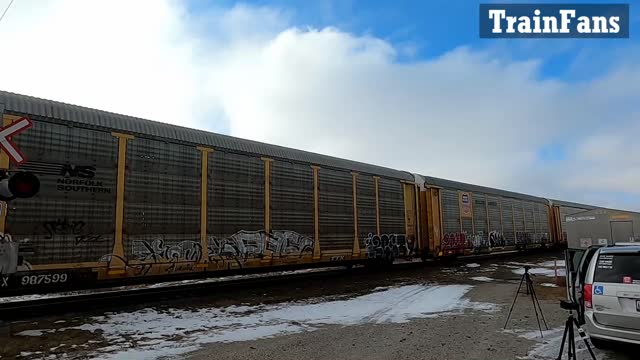 ManifestTrain CN 3184 & KCS 4887 Locomotives West Southern Ontario
