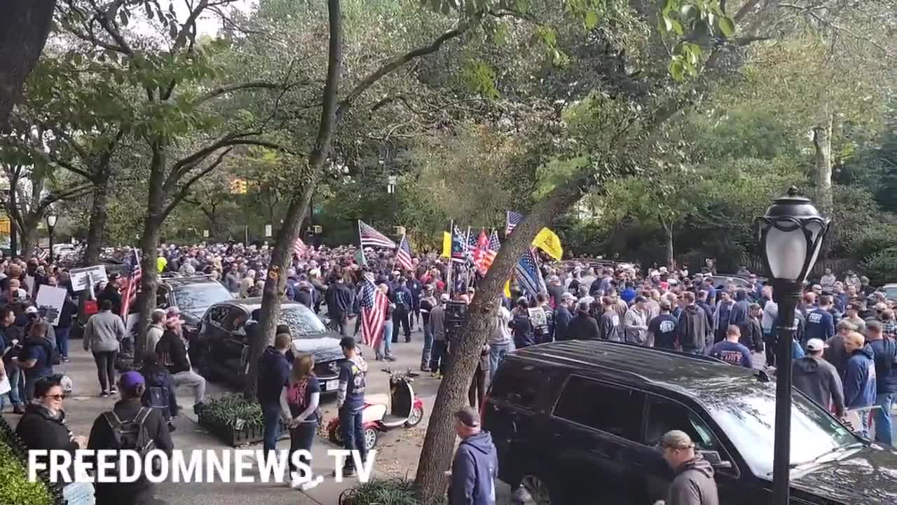 First responders gather outside of Gracie Mansion in New York to protest vaccine mandates