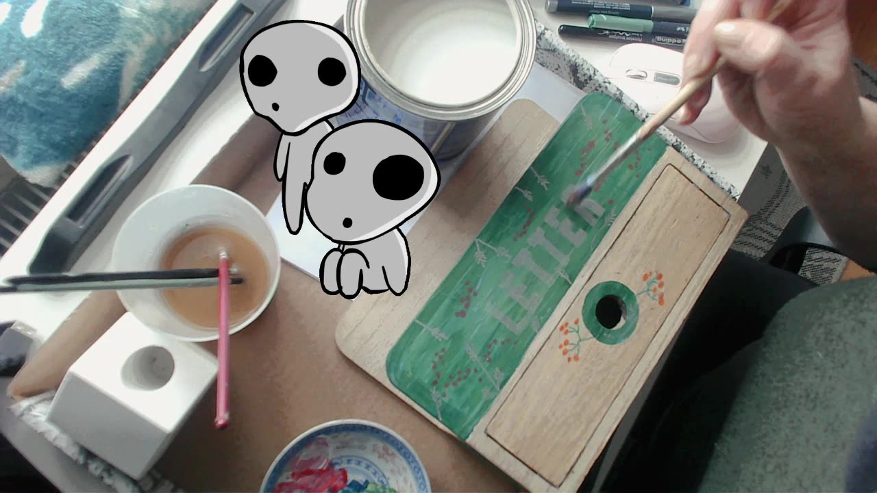 I'm painting an old box, art ASMR