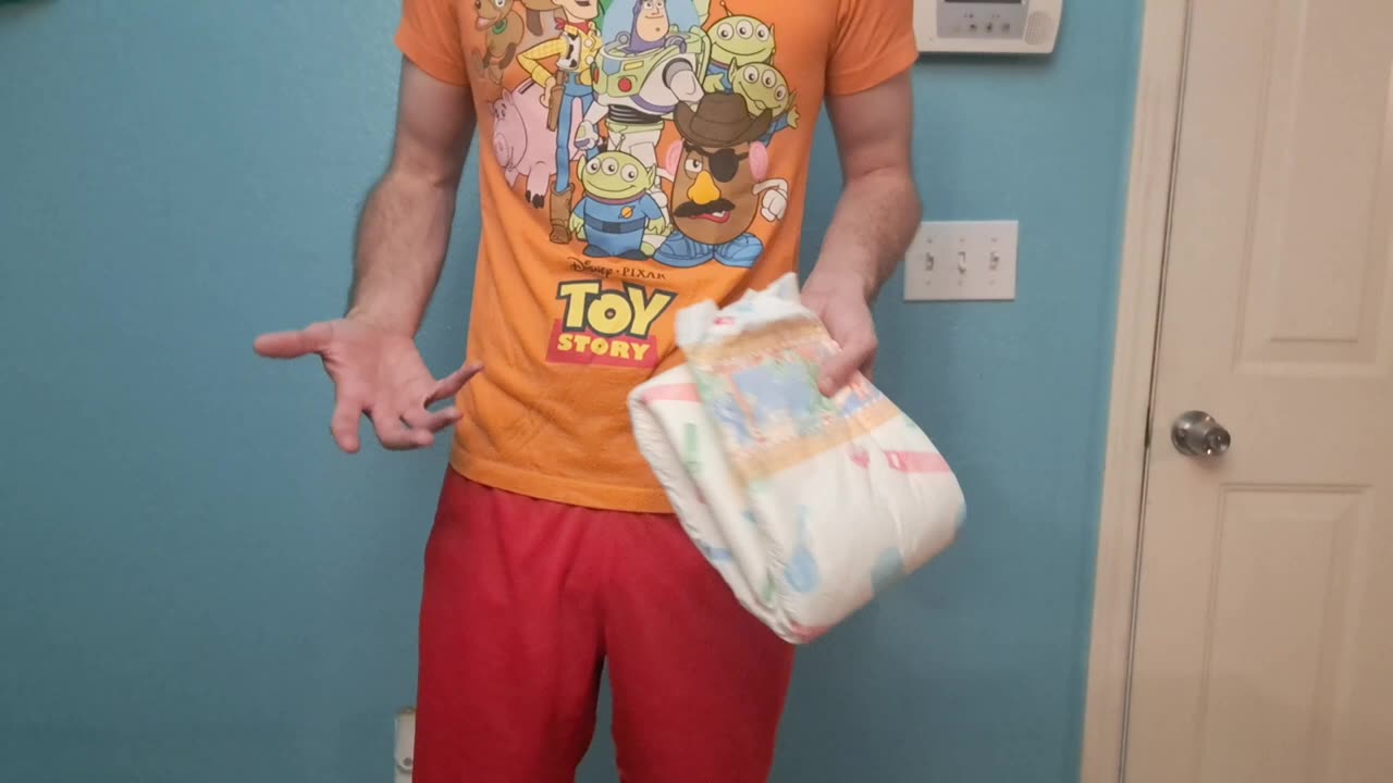 Tykables Little Builders adult diapers_ very soft and cute