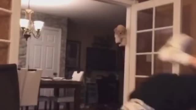 BROTHER VS SISTER DANCE BATTLE 🤣