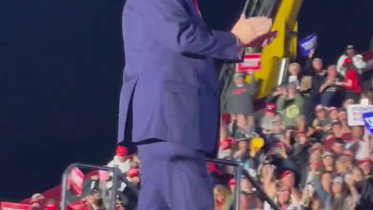 The last time Donald Trump was in this exact spot a Democrat donor tried to kill him.