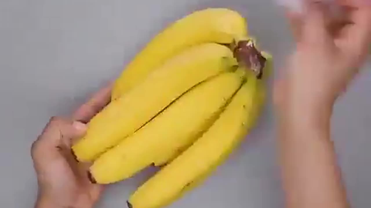 Excellent HACK~DO THIS To Prevent Bananas From Rotting!