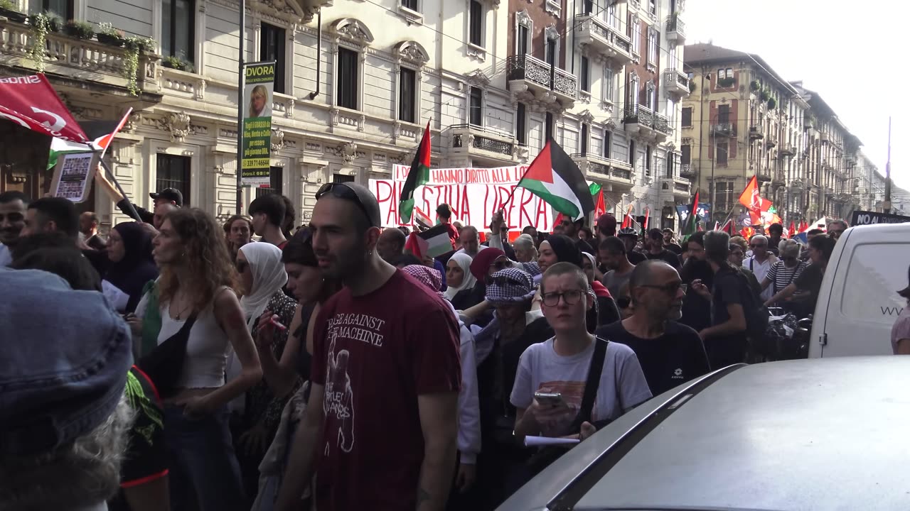 MANIFESTAZIONE PALESTINA MILANO