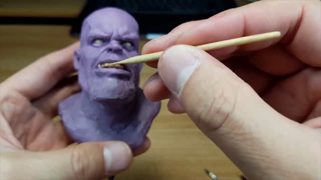 Use Clay To Make Teeth For Characters