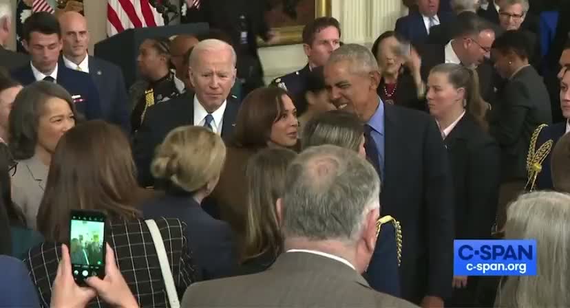 Brutal Video Shows Befuddled Biden Ignored by Obama, Top Dems