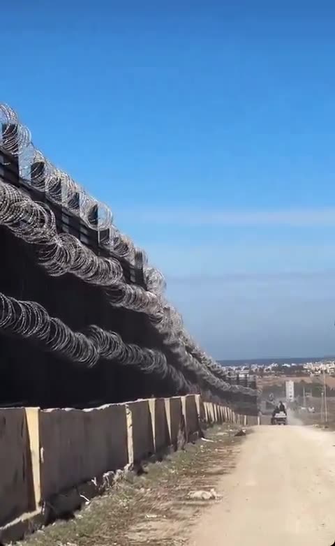 Rafah border between Gaza and Egypt