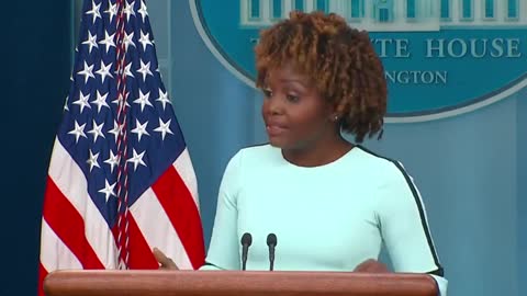 Reporter PRESSES WH Press Sec For Lack Of Transparency On "Garage Gate"