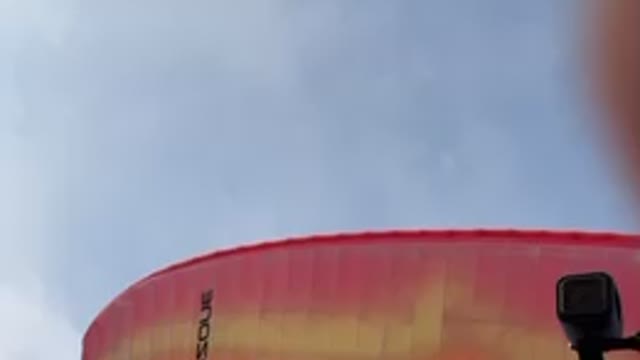 Playing with the horizon