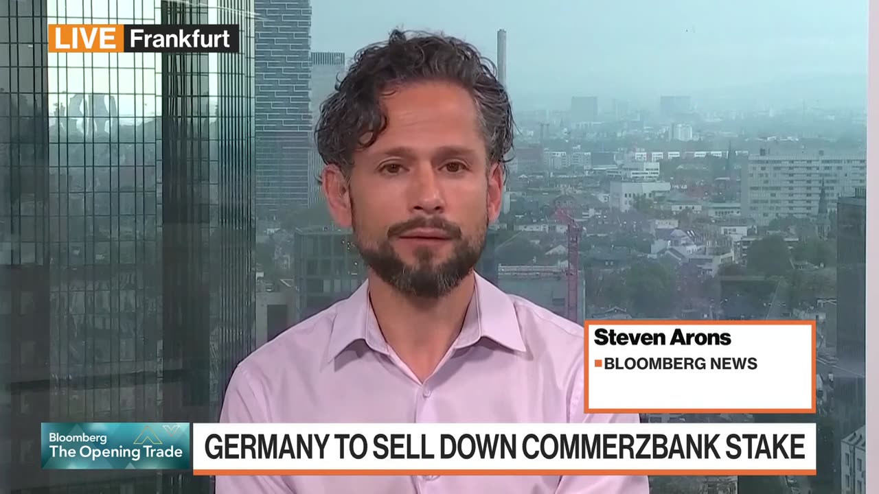 Commerzbank: German Government to Cut Stake in Lender Following Shares Rally