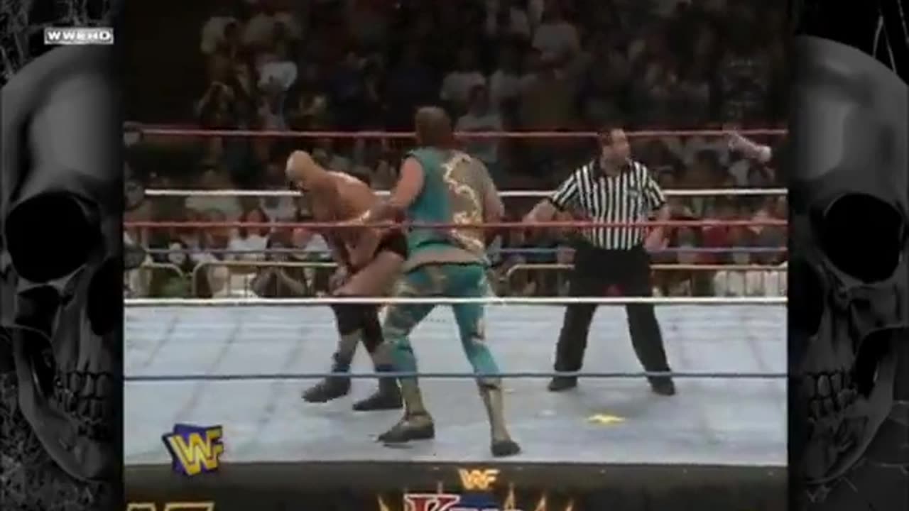 Stone Cold Steve Austin "The Bottom Line on the Most Popular Superstar of All Time" 2011 (disc 2)