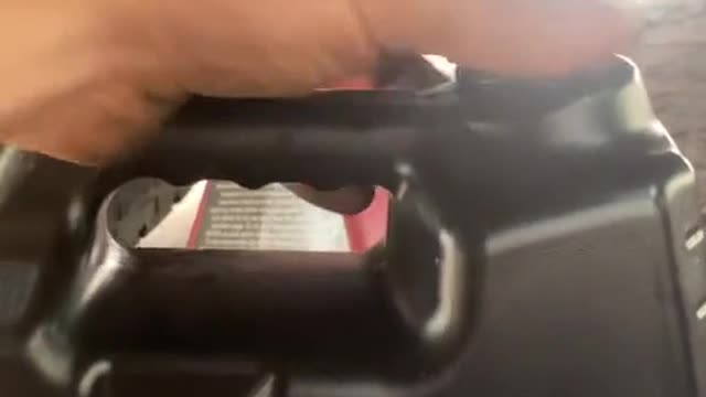 Refit small tools with gasoline, repair tools