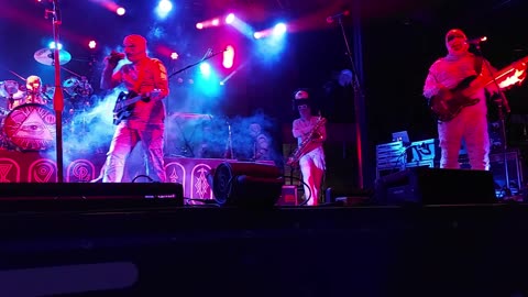 Here Come The Mummies - LIVE @ Avondale (Fenk Shui)