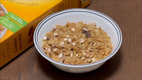 Kellogg's Just Right Packshot vs Product