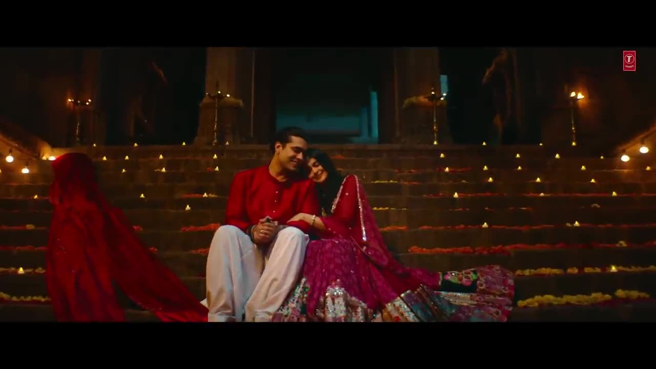 Raabta (Official Music Video)- Jubin Nautiyal, Adah