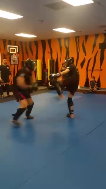 Kickboxing Sparring