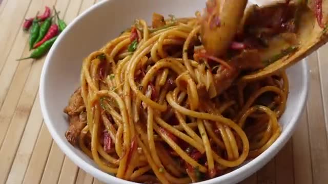 Chicken Chow Mein Restaurant Style,Quick And Easy Recipe By Recipes Of The World