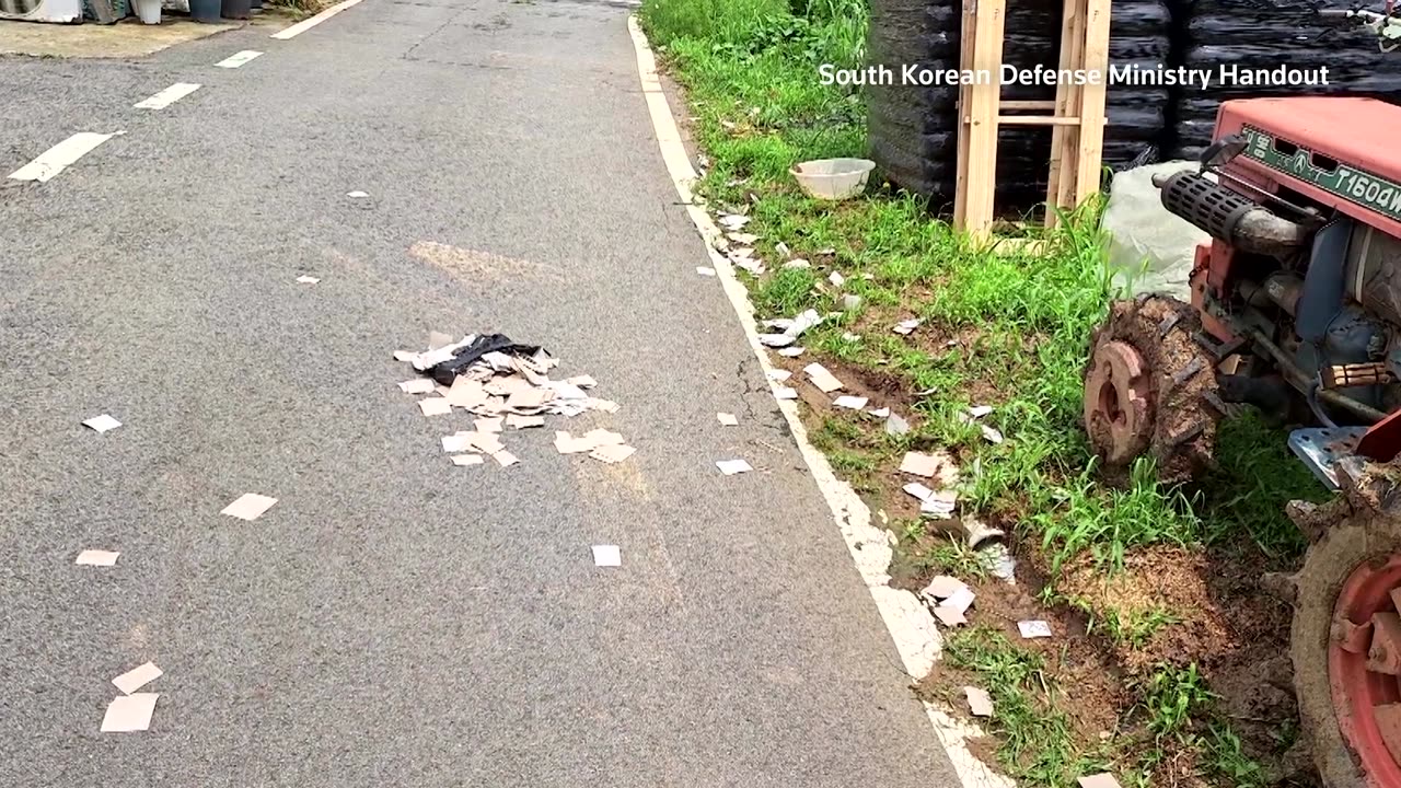 N. Korean trash balloons land near S. Korea's presidential complex