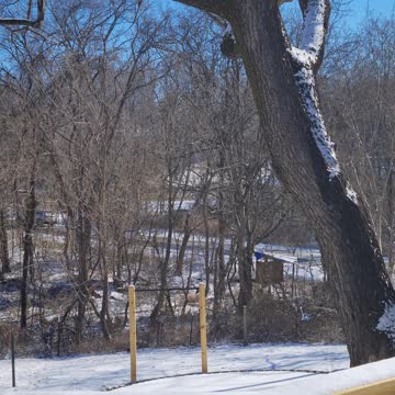 10:30am & it is 27 defree but the sun melting snow.