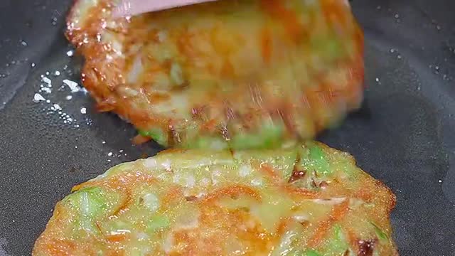 Making Nutritious And Low Carb Breakfast