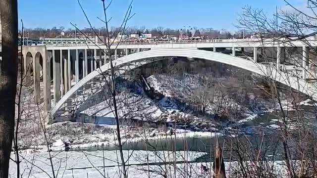 WNY & Canada Freedom Rally - Niagara Falls Rainbow Bridge