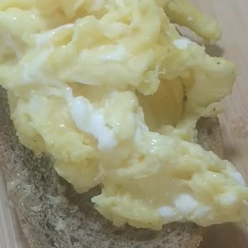 Perfect the American style Scrambled Eggs.