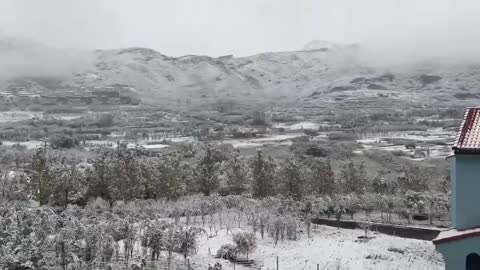 snow