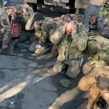 More Ukrainian soldiers captured today by LPR forces