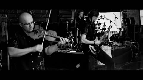 SILENT STREAM OF GODLESS ELEGY - Dva stíny mám (live) (Official Music Video)