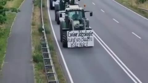 Some 400 German tractors hit the Bonn Ministry of Agriculture in support of the Dutch farmers..