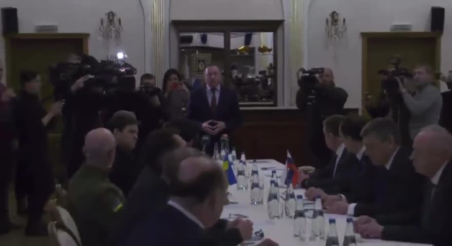 "Russia-Ukraine negotiations have commenced" at the Belarus border