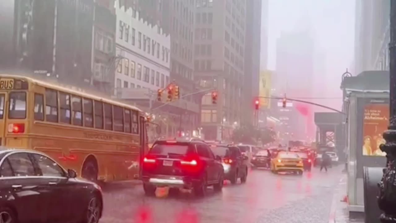 rain in new York city | rain | new york | usa #usa #newyork