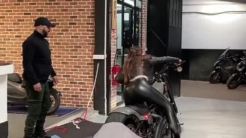 funny|prank|jokes|funny jokes|dad jokes|funny memes|funny video|fun|laughing|funny animal|knock