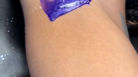 Self Underarm Waxing with Sexy Smooth Hypnotic Purple Seduction Hard Wax by @kgwaxstudio