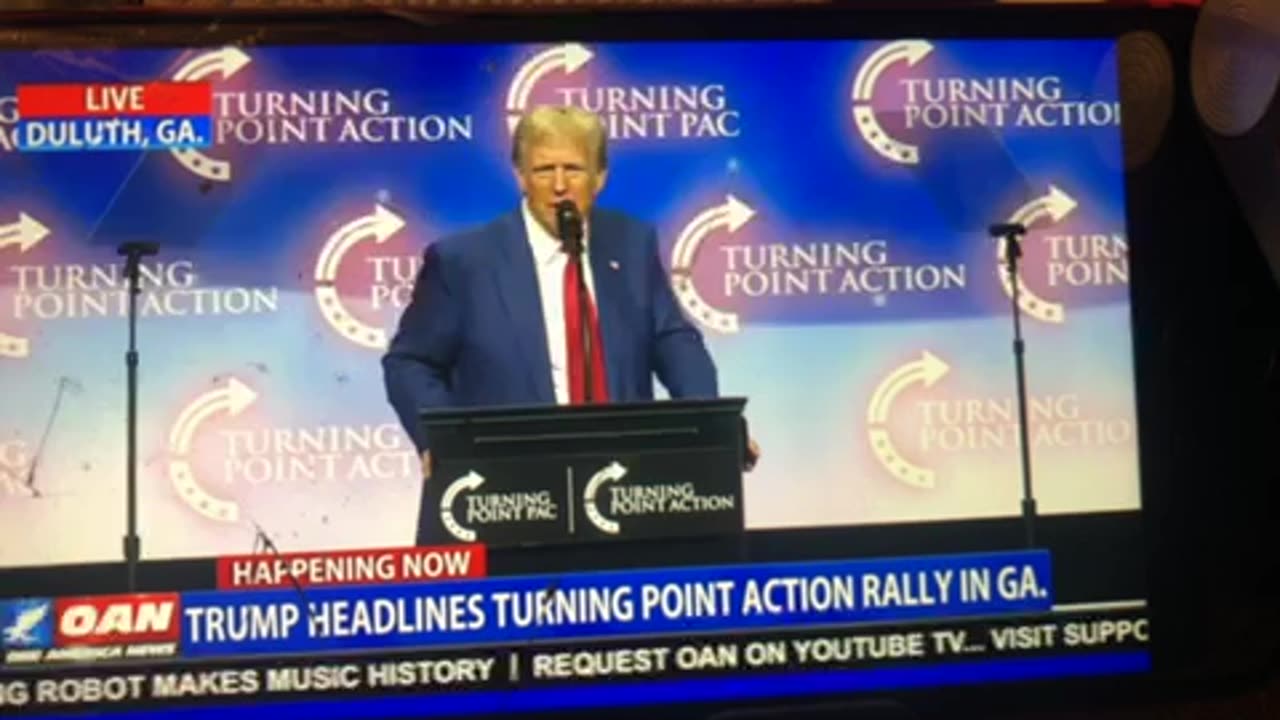 π¦
OANN president Donald Trump biggest deportation in USA πΊπΈ history Wednesday 08:54 pm