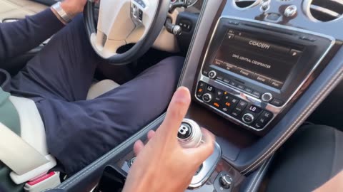 Um GAJO e um BENTLEY Continental GT l Ruivo