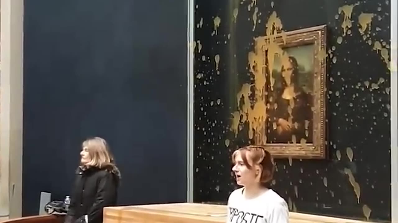 Protest Lisa at musium louis
