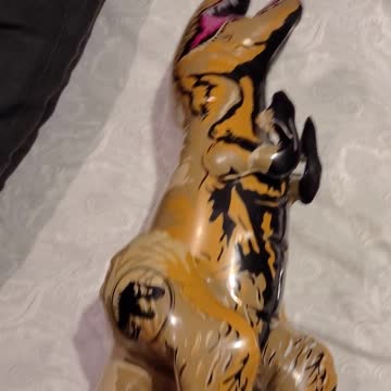 Inflatable T-Rex Jurrasic Park